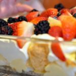 easy berry trifle