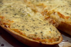 Warm 3 cheese bread