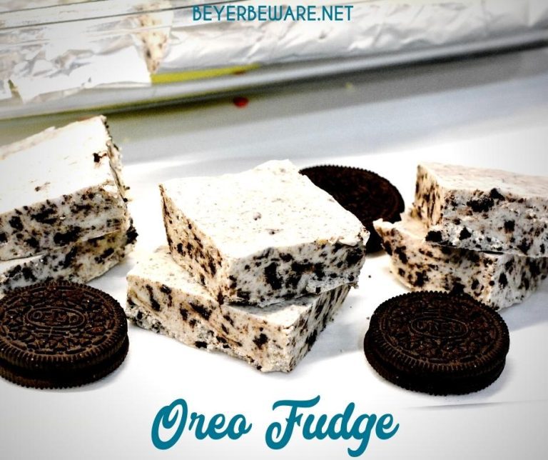 Oreo fudge made with crushed Oreo cookies, marshmallow cream, white chocolate chip and sweetened condensed milk for a cookies and cream fudge.