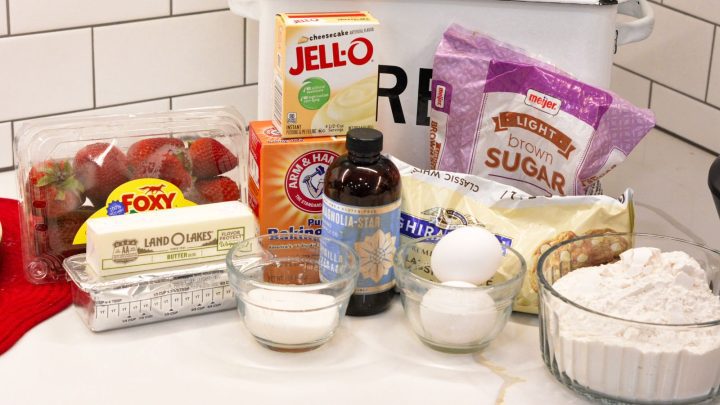 Strawberry Cheesecake Pudding Cookie ingredients