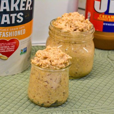 Looking for healthy, high protein breakfast ideas? Try these Peanut Butter Overnight Oats! Easy recipe, customizable, and perfect for meal prep.